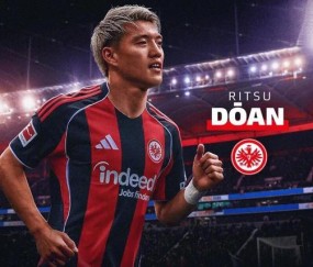 篮球赛事-法兰克福边锋堂安律当选8月最佳球员，首秀双响助球队三连胜