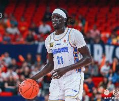 哥们你杜兰特啊！奥莫特半场7中5高效轰下19分&amp;压哨三分 罚球8中8