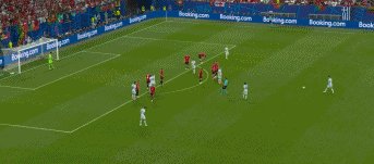 1719429455346024259.gif 葡格16.gif